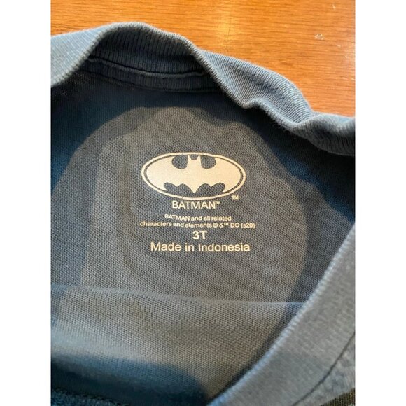 Boys 3T Batman Shirt - Picture 2 of 2